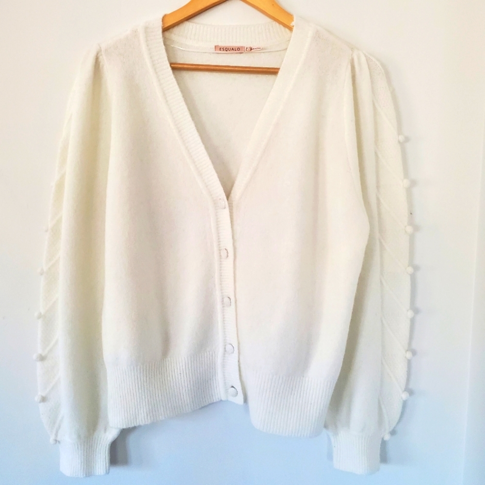 White Button Up Cardigan Sweater Sz S Puff Sleeve Ball Accent Retro Soft ESQUALO